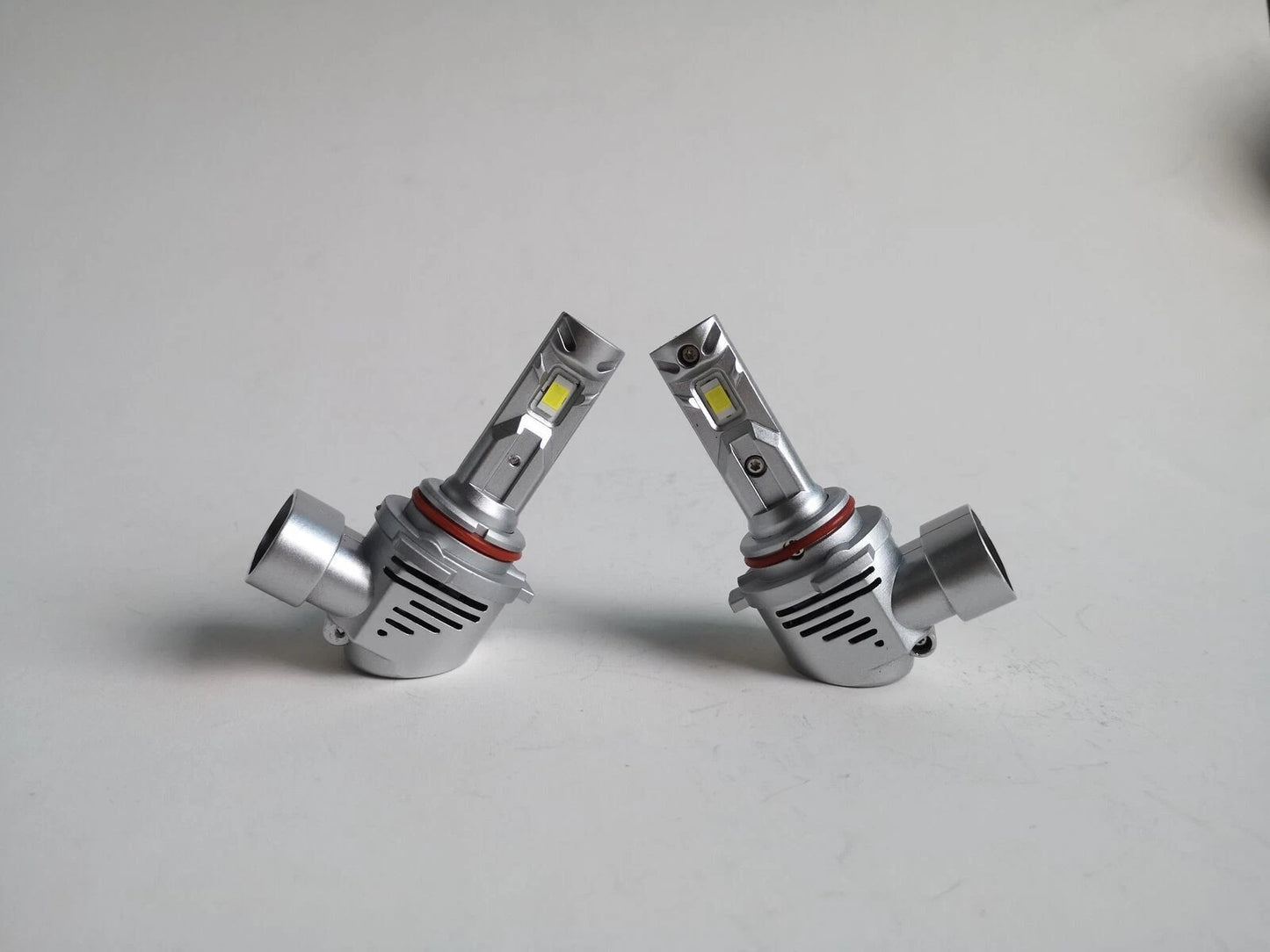 2x 9006 LED Headlight Bulb 27W 1700LM 6500K Model