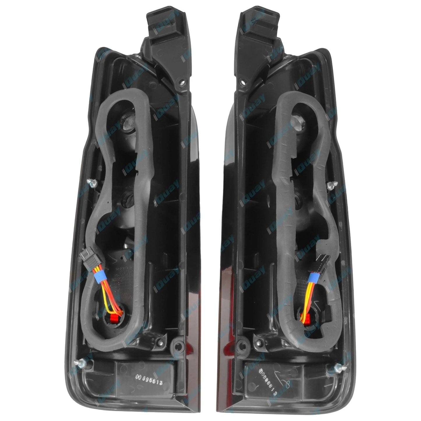 LED Tail Lights for Toyota Hiace KDH200 KDH201 KDH220 KDH221 TRH201 TRH221 04-18