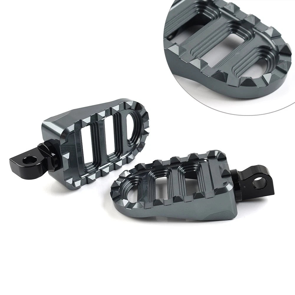 Front Footrests Pegs for Harley Softail Dyna Road King Electra Glide