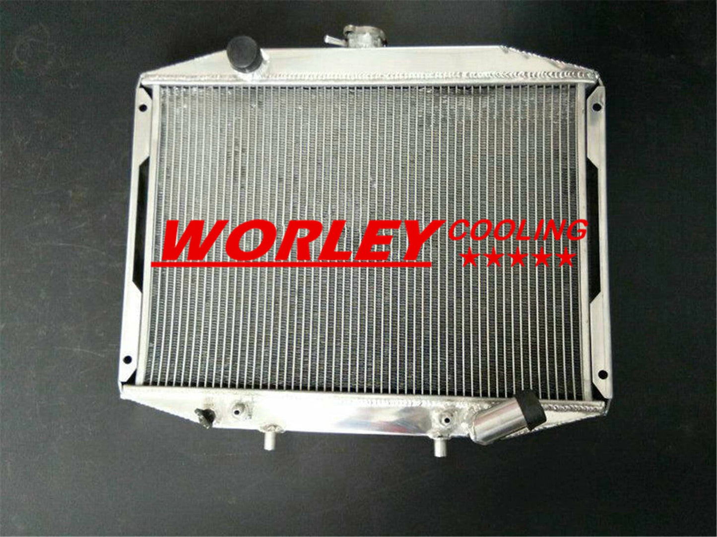 Radiator for Mitsubishi Delica L300, Hyundai H100 2.0/2.4/2.5 (1994-2007)