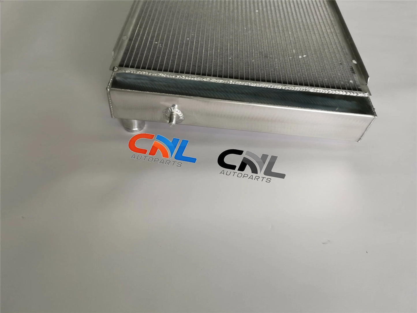 3ROW Aluminum Radiator for Holden Commodore V8 (1986-1997)