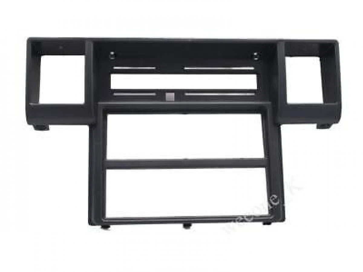 Radio Vent Surround Black for Mitsubishi L200 Cyclone/ (1986-1994)