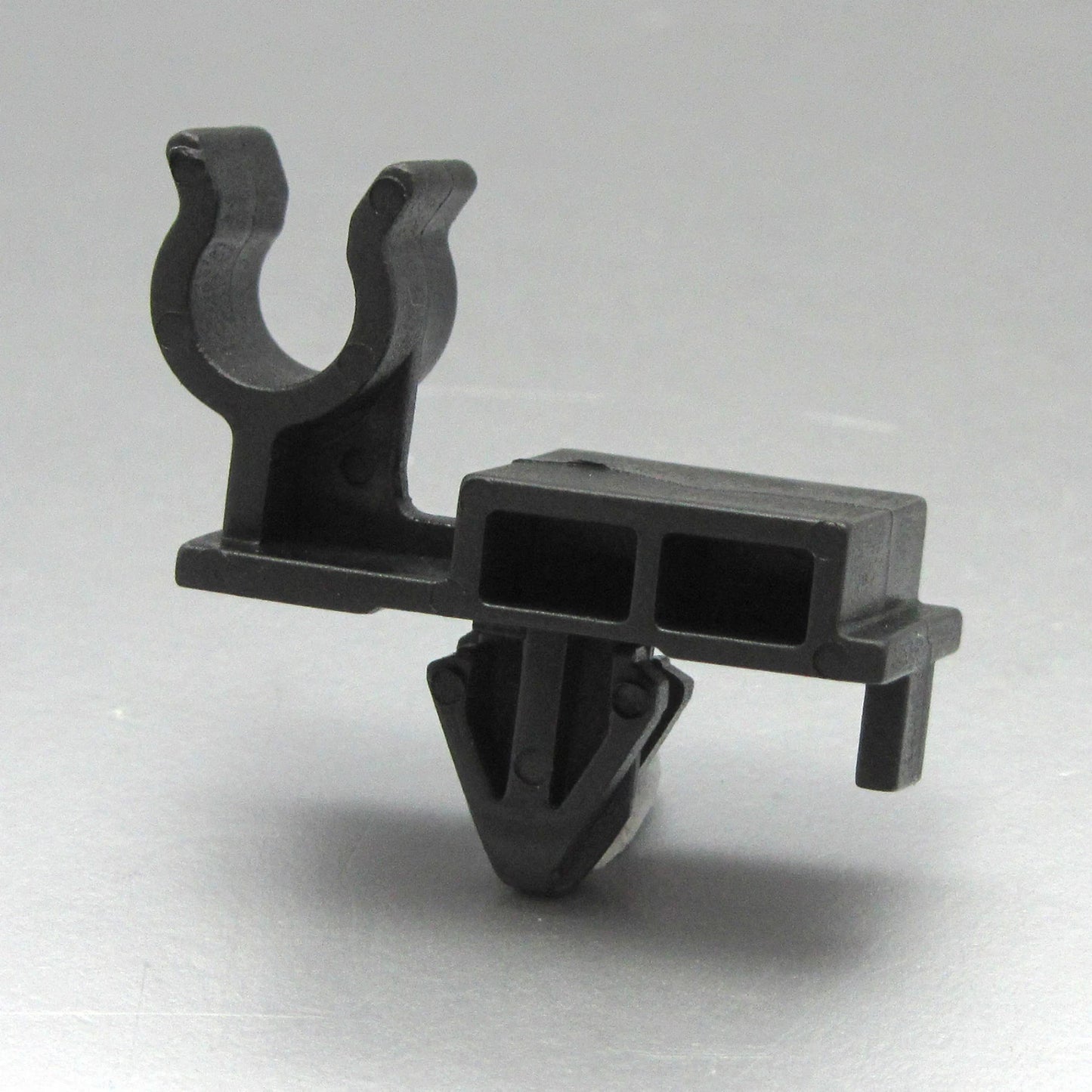 Hood Bonnet Prop Rod Support Clamp Clip for Isuzu D-Max Holden Colorado (2008-2012)