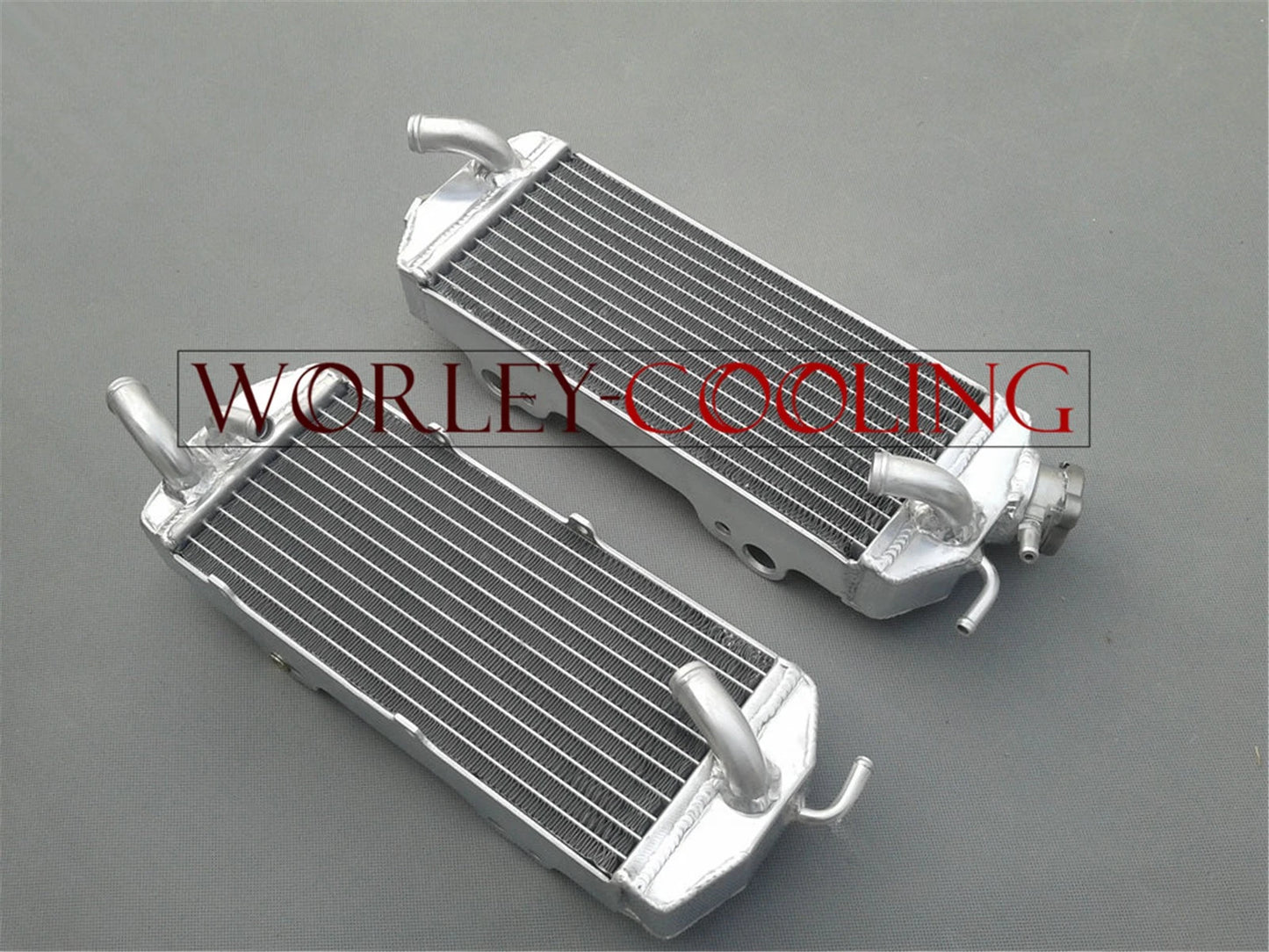 Aluminum Radiator & Black Hose for KTM 250/400/450/520/525 MXC/EXC (2000-2002)