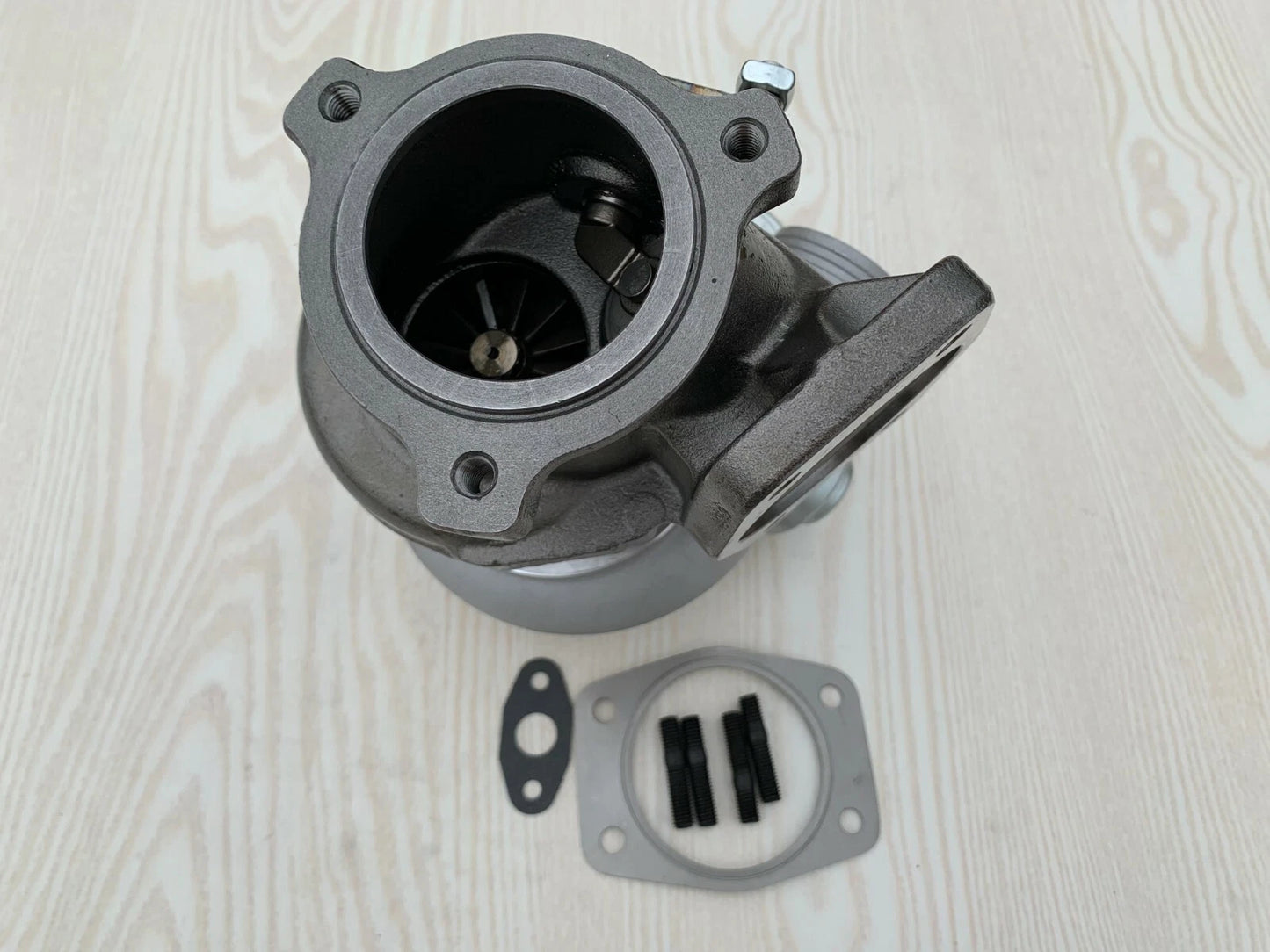 TD04HL-16T Upgrade 19T Turbocharger for Volvo C70 850 V70 2.3 T5 (1993-2000)