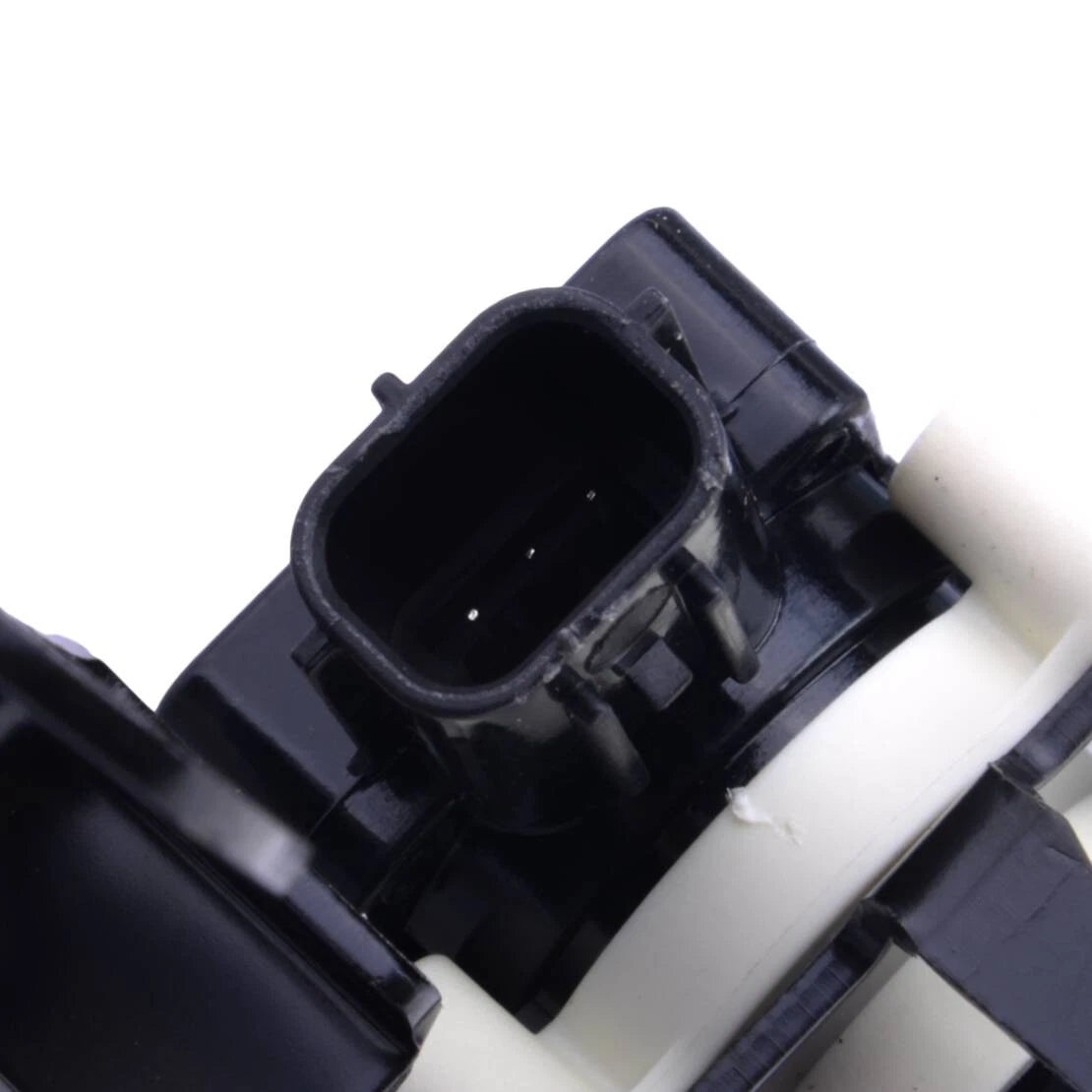 Suspension Height Level Sensor for Mitsubishi Pajero Shogun (2000-2006)