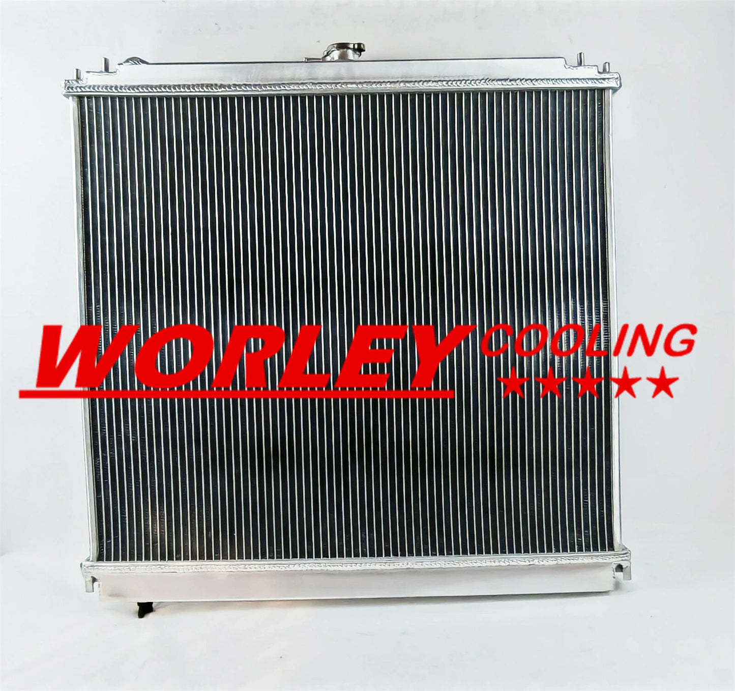 Aluminum Radiator for Nissan Frontier Pathfinder 2005-2019 (2005-2019)