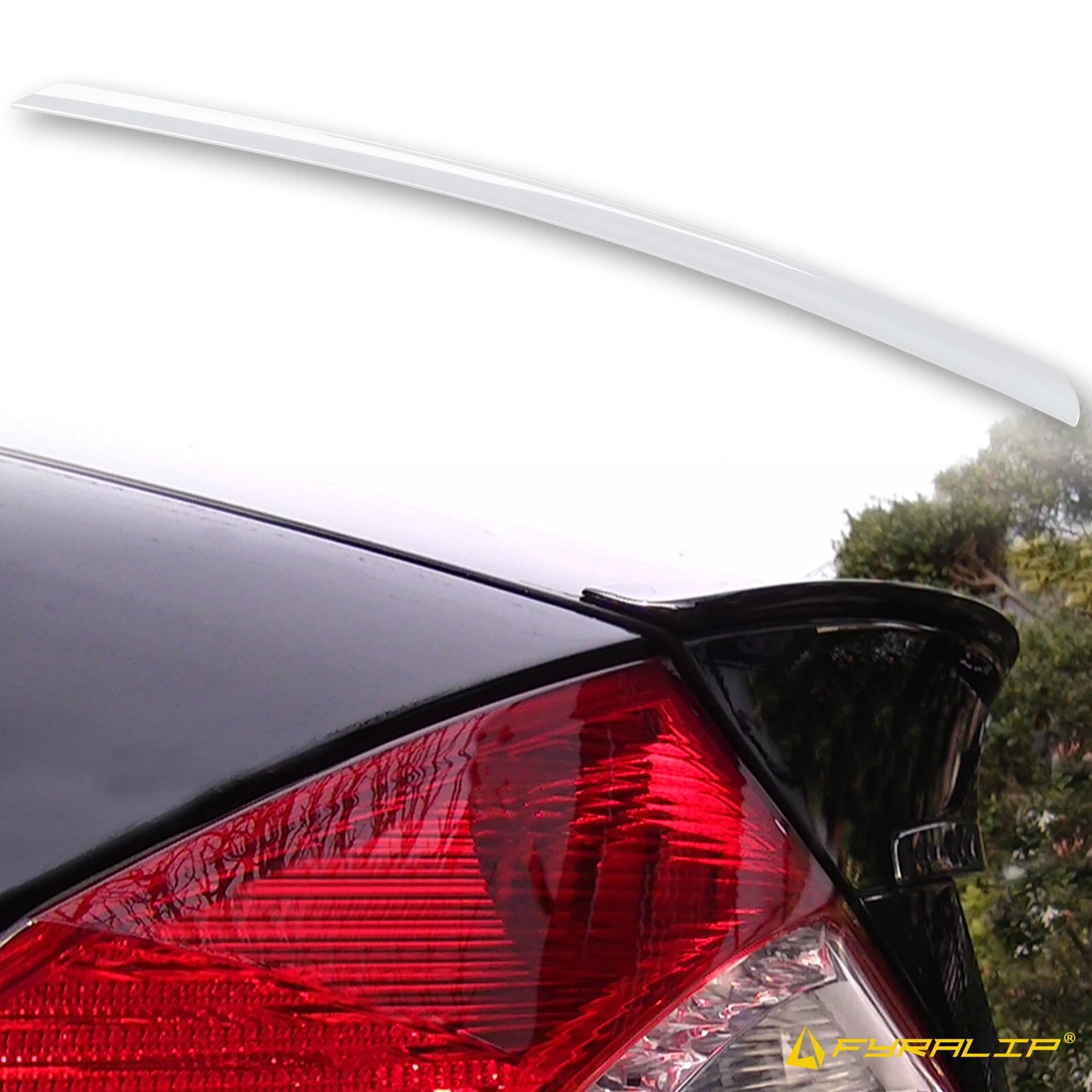 650 White Boot Lip Spoiler for Mercedes-Benz CLS W219 (2005-2010)