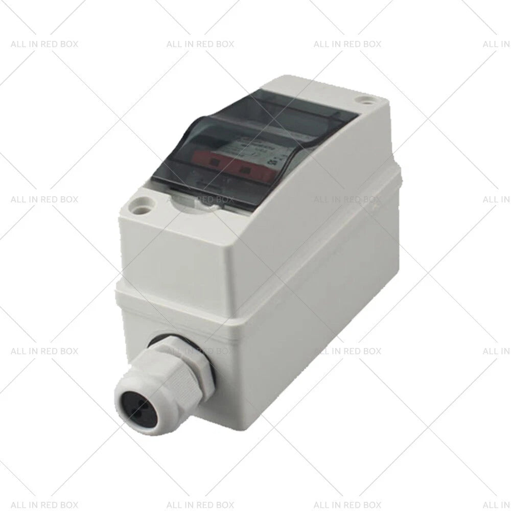 32A DC 500V PV Isolator Switch IP65 Disconnect Circuit Breaker for Solar Panels