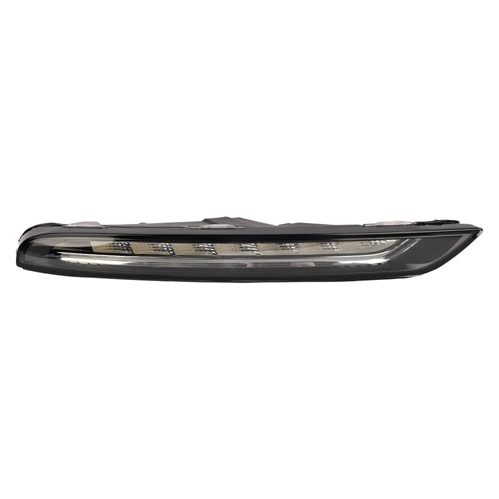 Right Bumper Turn Signal Light Lamp LED for Porsche Macan (2014–2024)