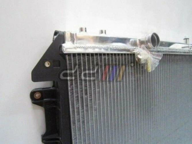 Aluminum Radiator for Toyota Hilux Vigo 1KD 2KD Diesel (2005-2015)