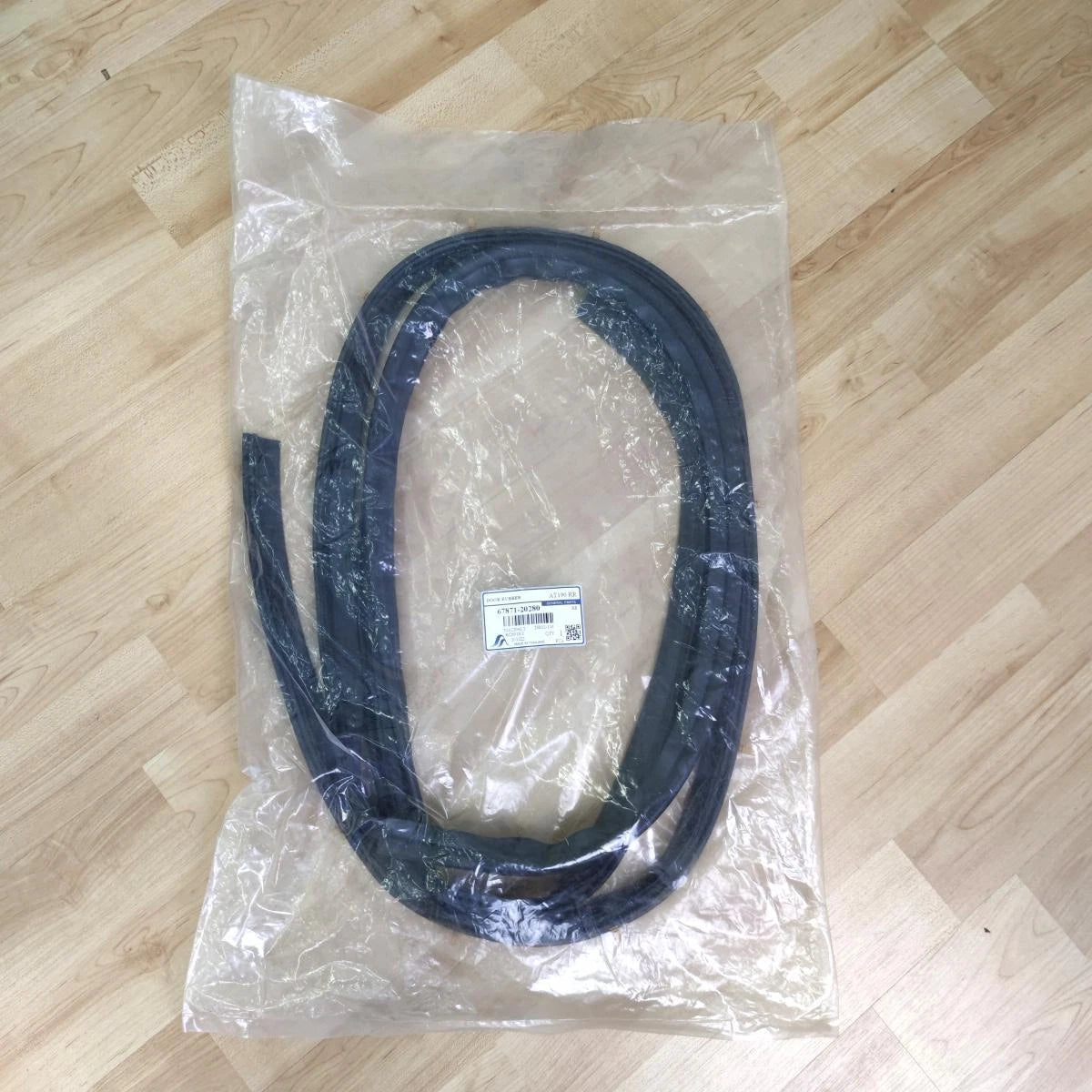 Door Rubber Seal Weatherstrip Rear RH Fits Toyota Corona AT190 Sedan 1992-96 D08