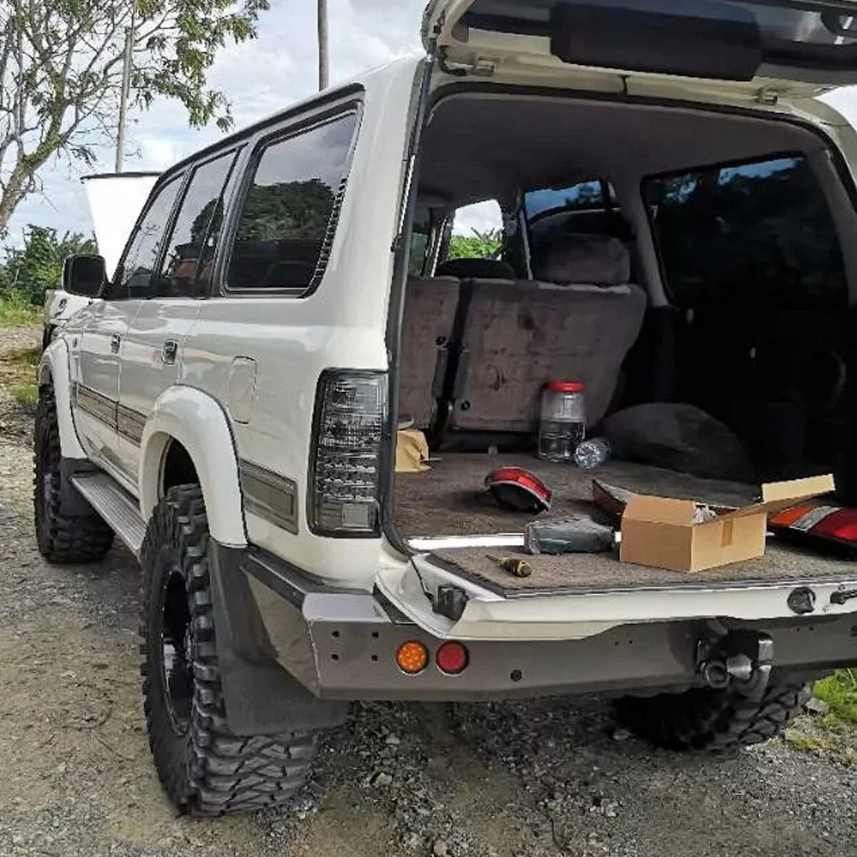 2 x LH+RH LED Tail Lights for Toyota Landcruiser 80 Series (1990-1997)