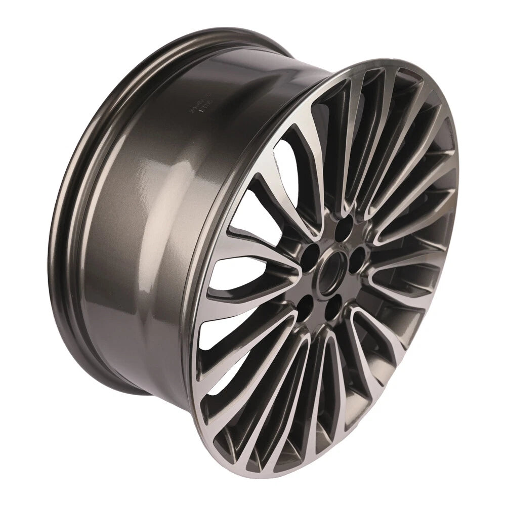 18 x 8 Machined Grey Wheel for Ford Fusion (2017–2018)
