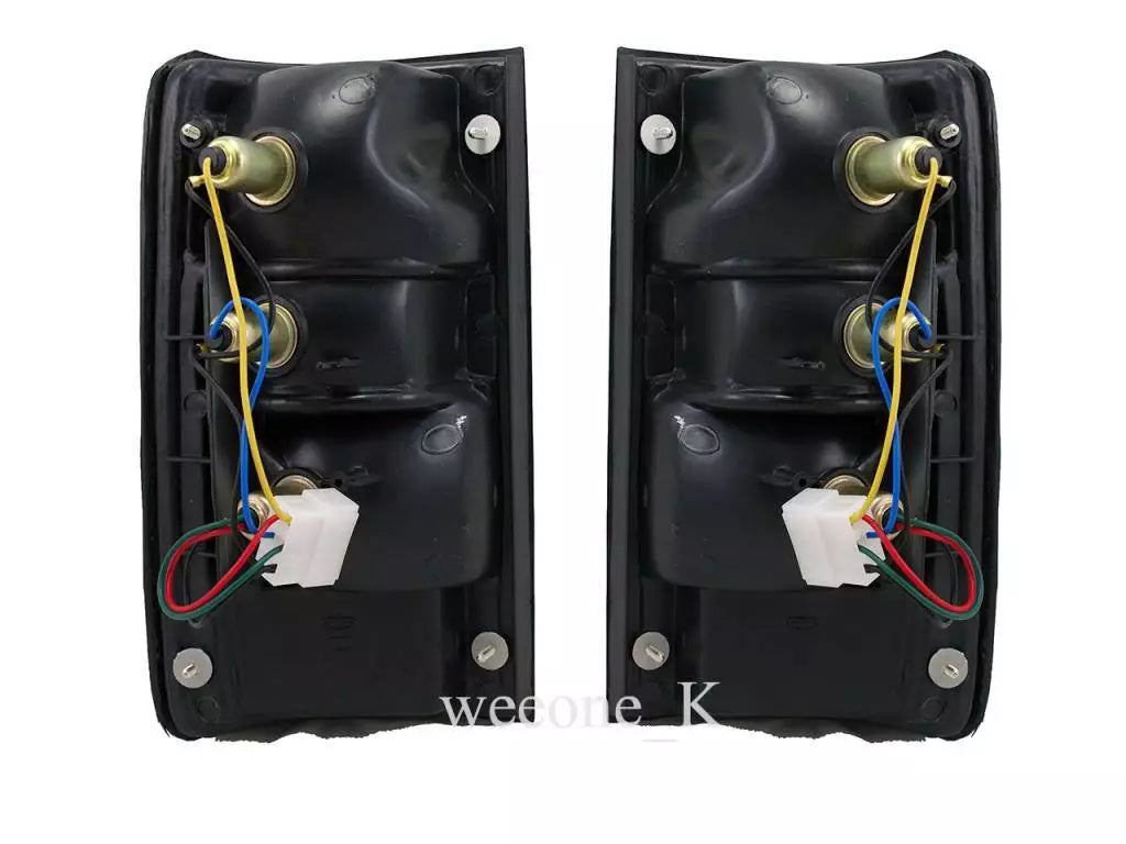 2 x Standard Tail Rear Light Lamps for Toyota Hilux MK3 (89-97)