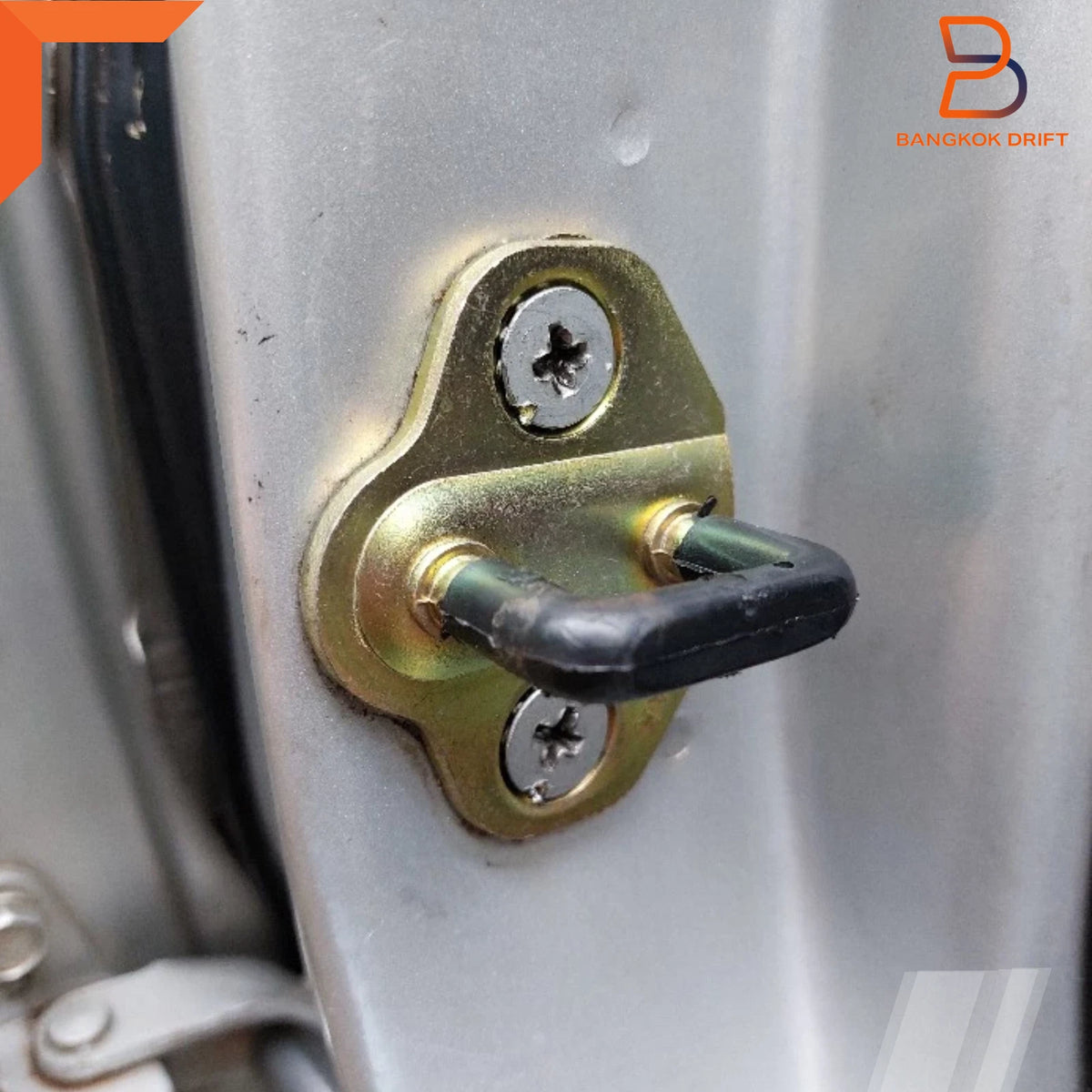 Front Door Lock Latch Plate for Nissan Navara UTE D21 (1986-1997)