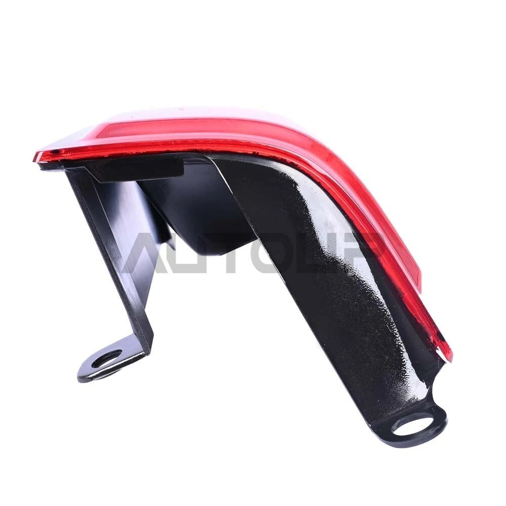 Taillight / LH / Halogen for Chevrolet Express / GMC Savana (2003–2023)