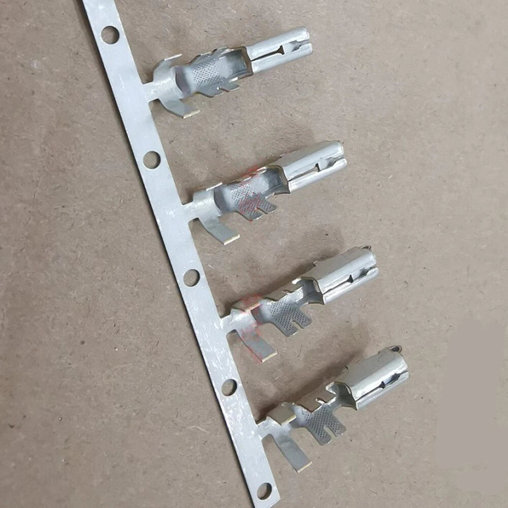 10 x Car Fuse Box Plug Connector Terminals for Buick GL8