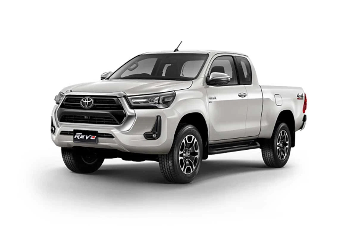 Left Lower Radiator Grille for Toyota Hilux Revo (2020-2022)