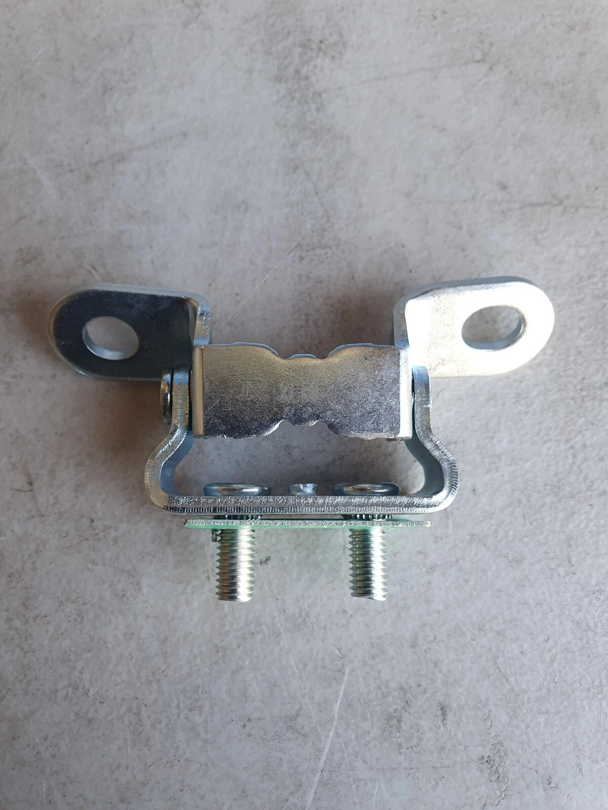 Back Door Hinge Right Side RH for Toyota HiAce (2005–2019)