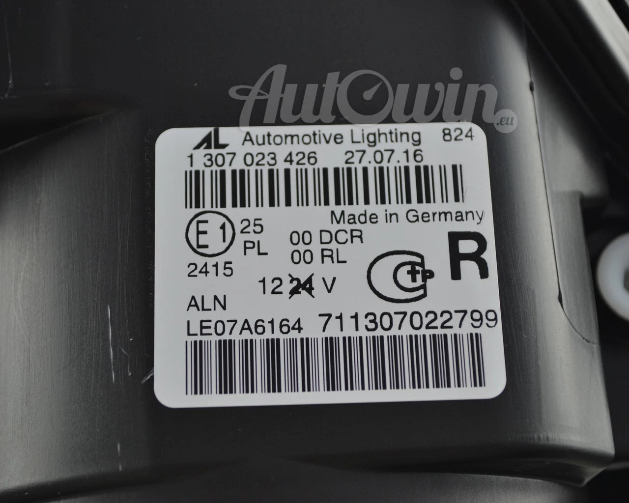 Right Side Bi-Xenon Headlight for Audi A4 B8 (2007-2011) 2 x Original 8K0941030C