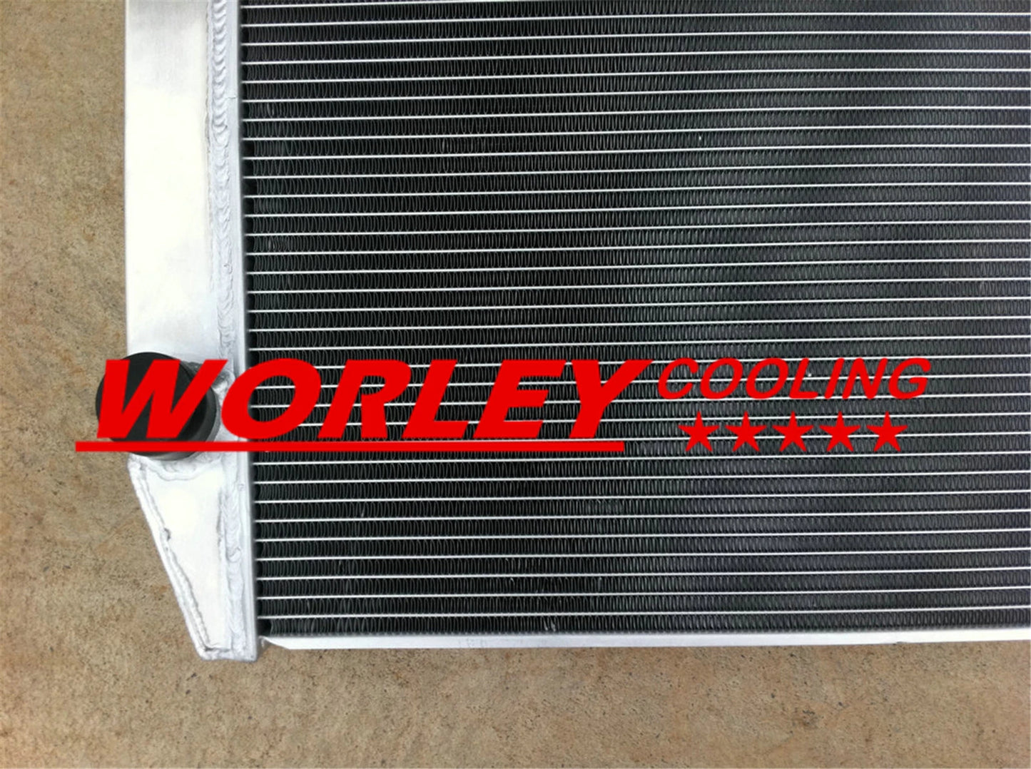 3 Row Aluminum Radiator for Ford Falcon XC XD XE XF V8 6cyl (1977-1986)