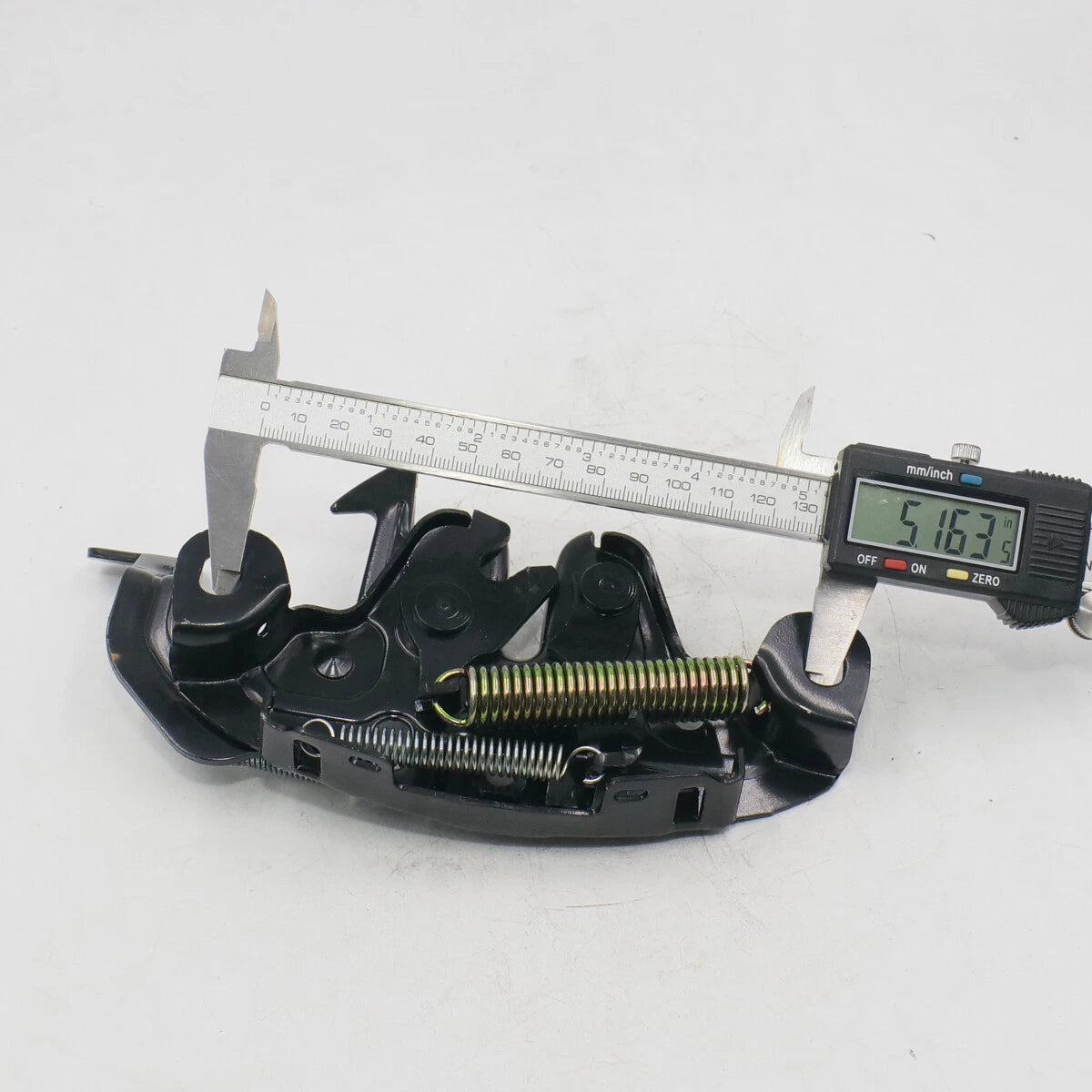 Bonnet  Latch Striker for Nissan Navara D22 NP300
