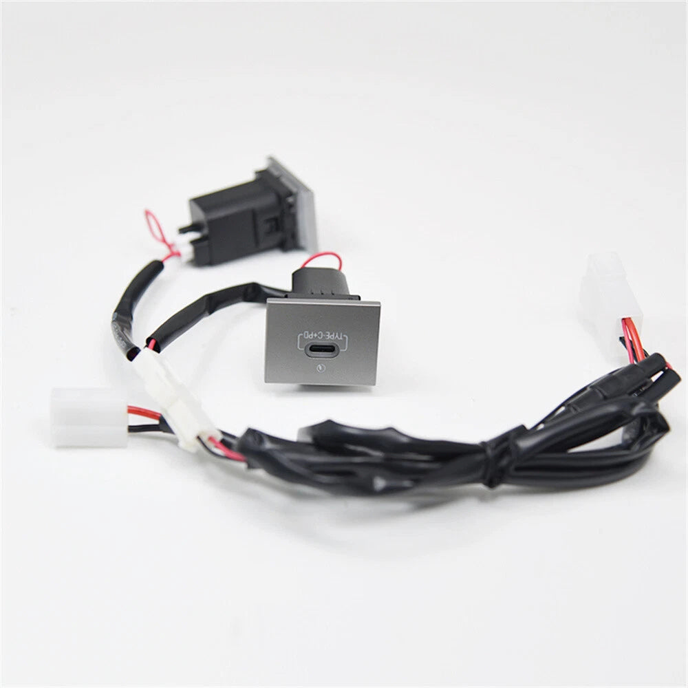 USB-A QC3.0 + USB-C PD Dual Port Charger for Ford Focus MK2 (2005-2009)