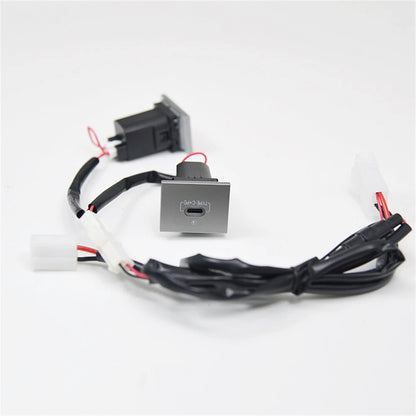 USB-A QC3.0 + USB-C PD Dual Port Charger for Ford Focus MK2 (2005-2009)