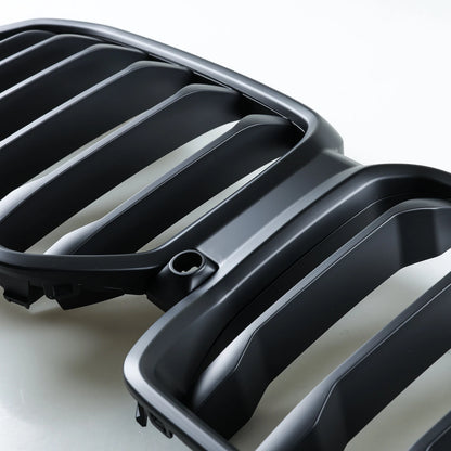 Grille for BMW X6 G06 Matte Black with Camera Hole (2019-2020)
