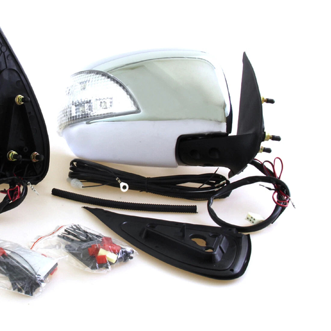 Chrome Electric Folding LED Door Mirror x2 for Toyota Hilux2004-2015
