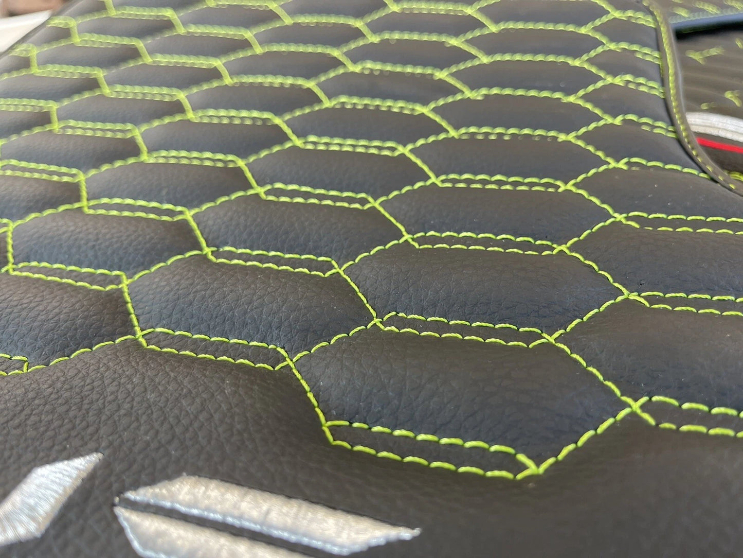 Leather Floor Mats for Lamborghini URUS 2018-2024 Black with Green Stitching