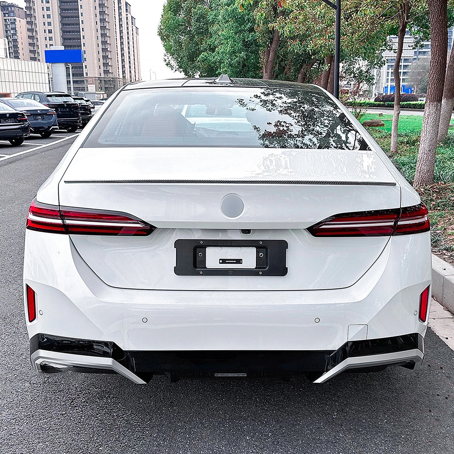 Carbon Fiber Look Rear Spoiler Lip for BMW 5 Series i5 G60 (2024)