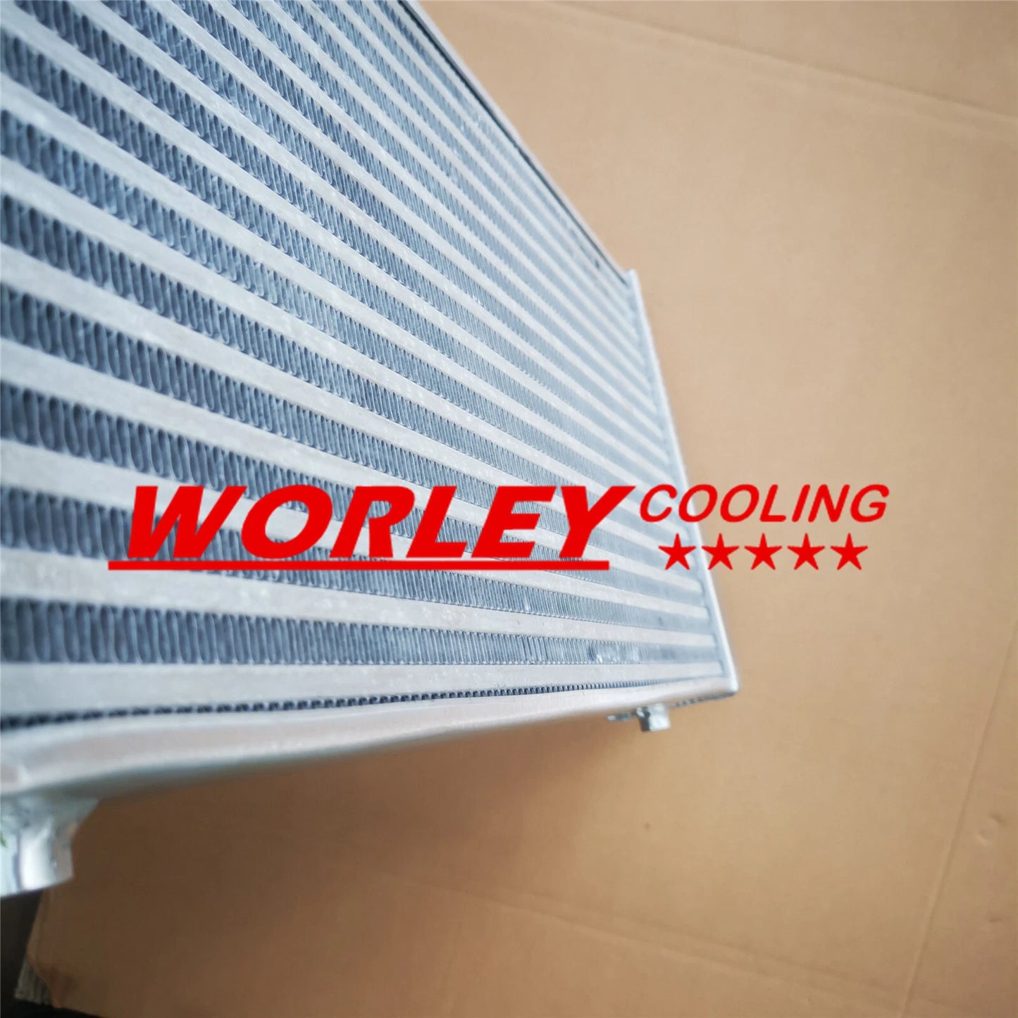 600x300x76mm Front Mount Intercooler + 3" Pipes + Blue Hoses