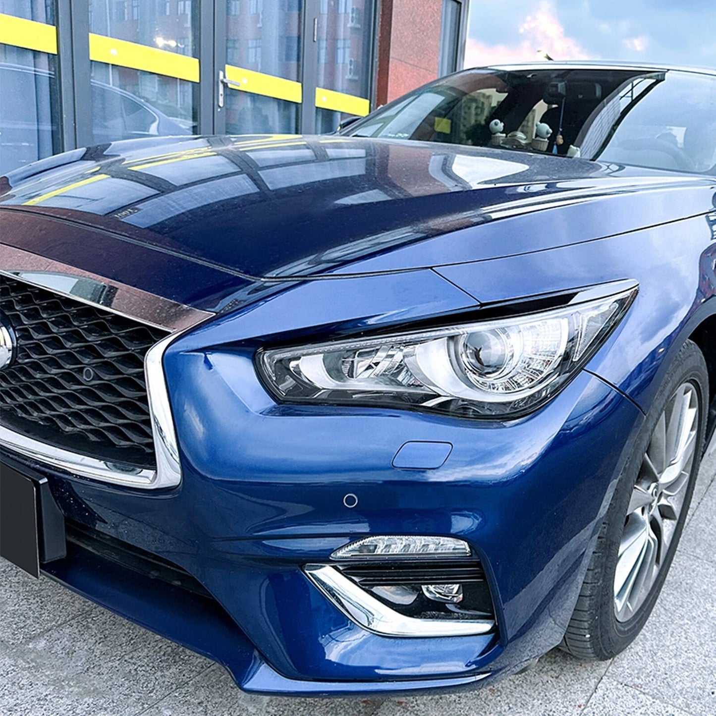 2 x Gloss Black Headlight Eyelid Covers for Infiniti Q50 (2014-2023)