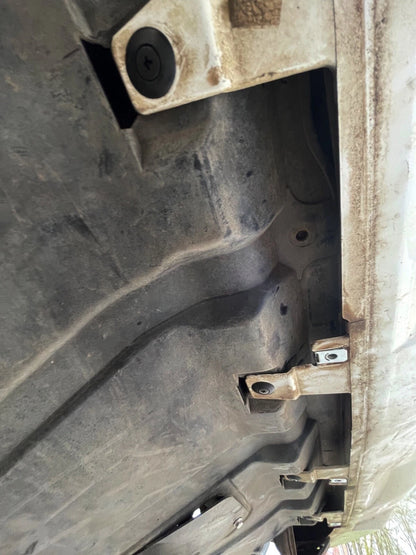 Under Tray Cover Stainless Steel Bolts & Clips for Nissan Navara NP300