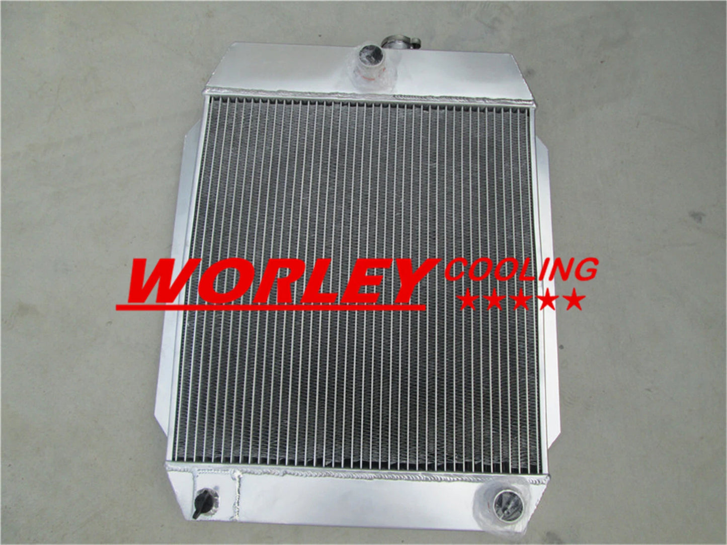 Aluminum Radiator 1/2" for Ford Chopped V8 (1928-1934)