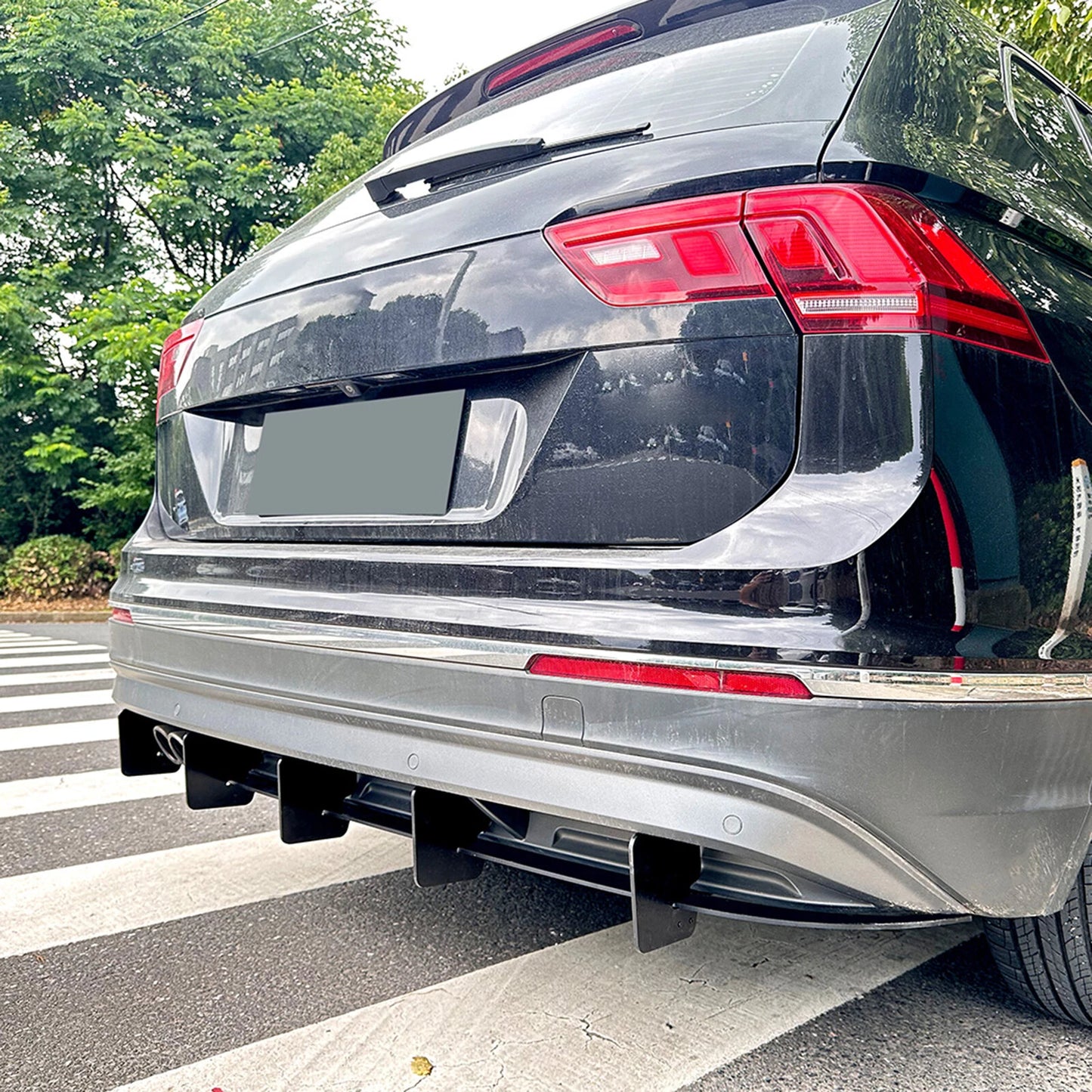 Rear Bumper Diffuser Lip Cover for VW Tiguan MK2 (2021-2023)