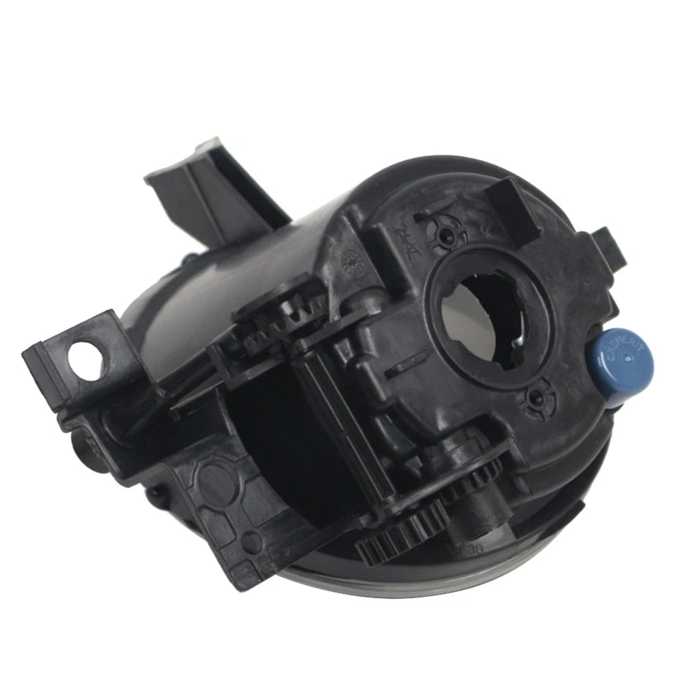Right Front Fog Light Housing for VW Touareg (2003-2007)