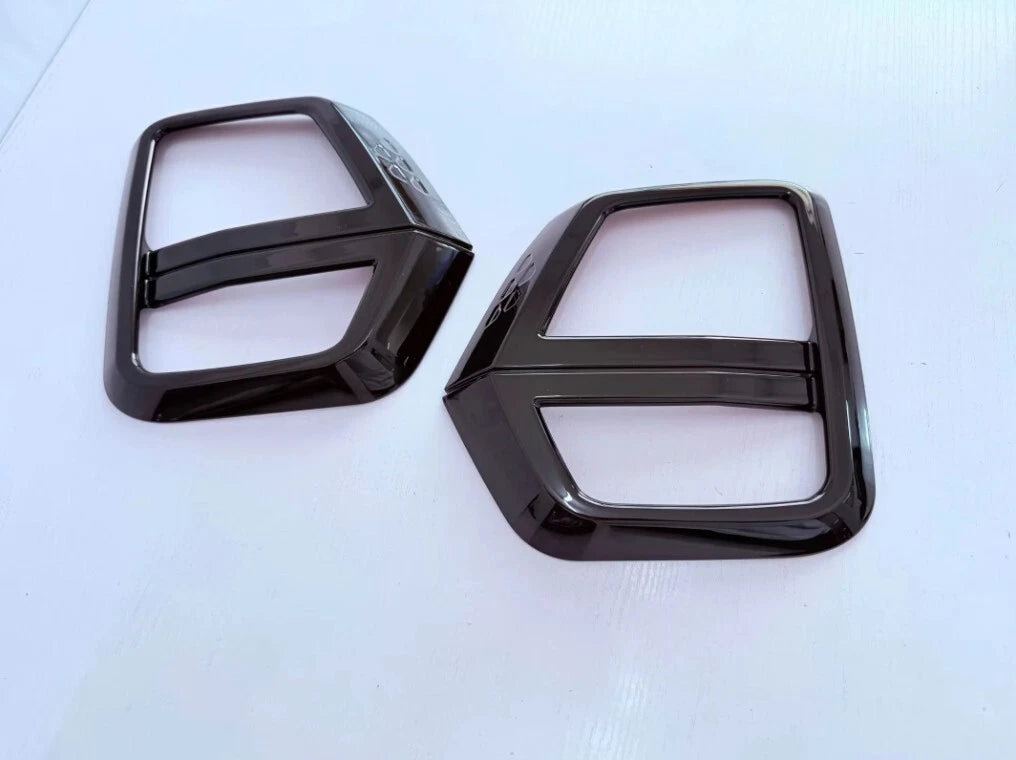 2 x Black ABS Front Fog Light Lamp Cover Trim for 2023-2025 Chevrolet Colorado