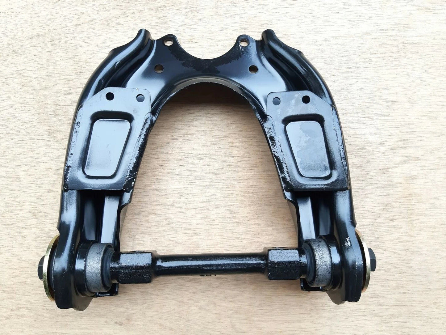 Upper Control Arm for Toyota Hilux RN85 RN90 (1988-1997)