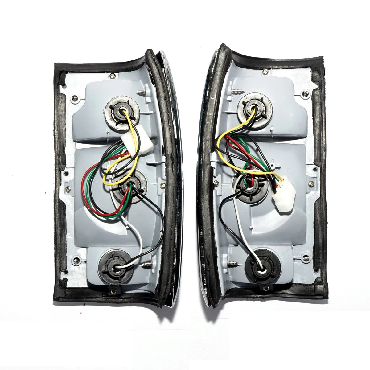 Chrome Rear Tail Light for Mazda B Series Bravo B2000 B2200 B2500