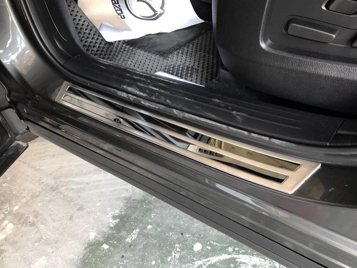 Outer Door Sill Scuff Plate Cover Trim for Mazda CX-5 2017-2021 (4 x Steel)