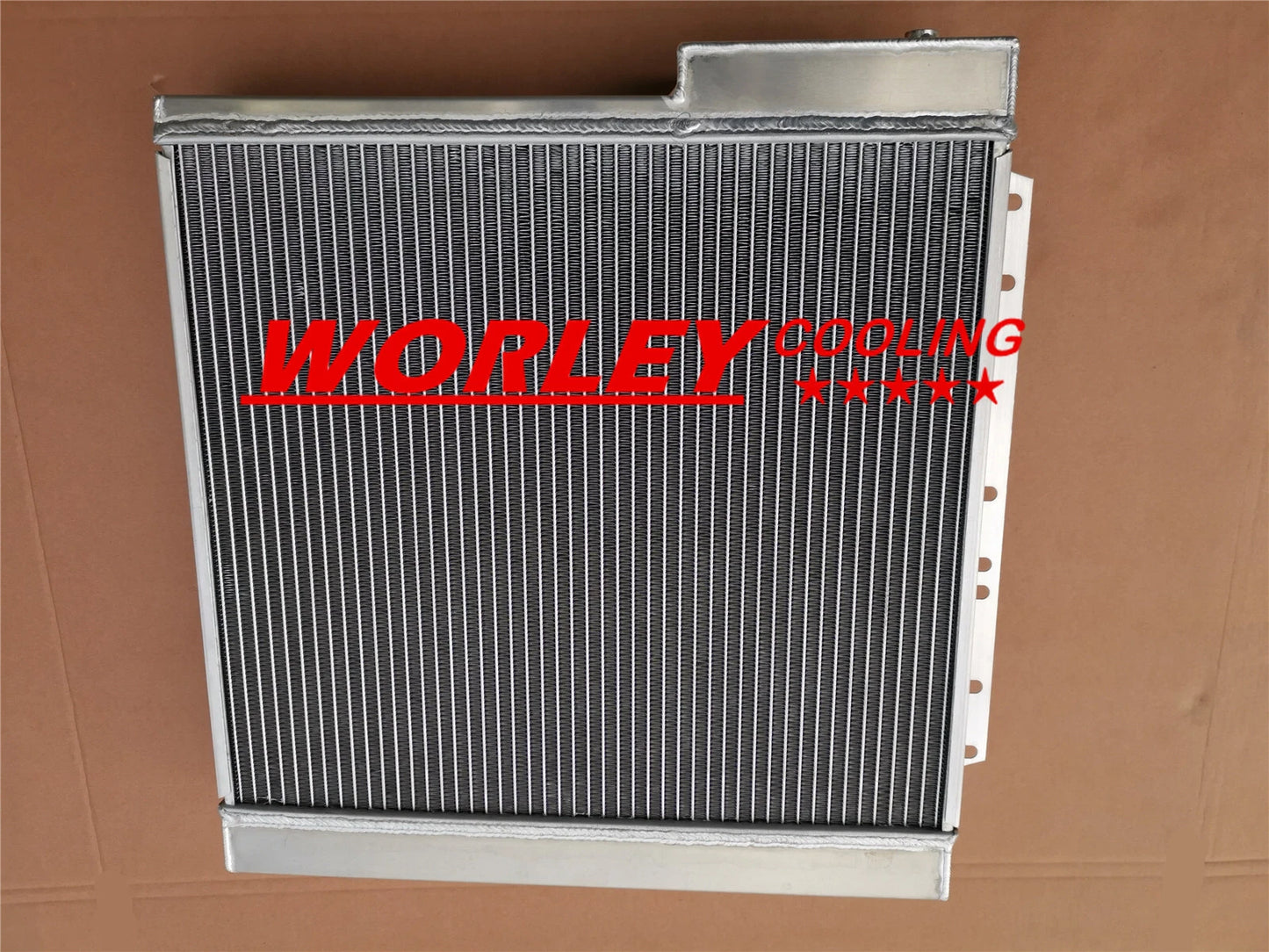 Radiator for Toyota LandCruiser FJ40 FJ45 1970-1975 (3.9L I6 Petrol)