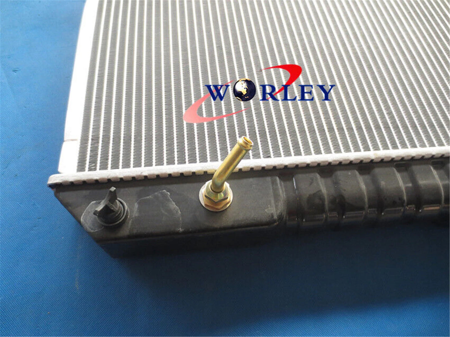 Radiator for Toyota Hilux Surf LN106 LN107 LN111 2.8L Diesel (1988-1997)