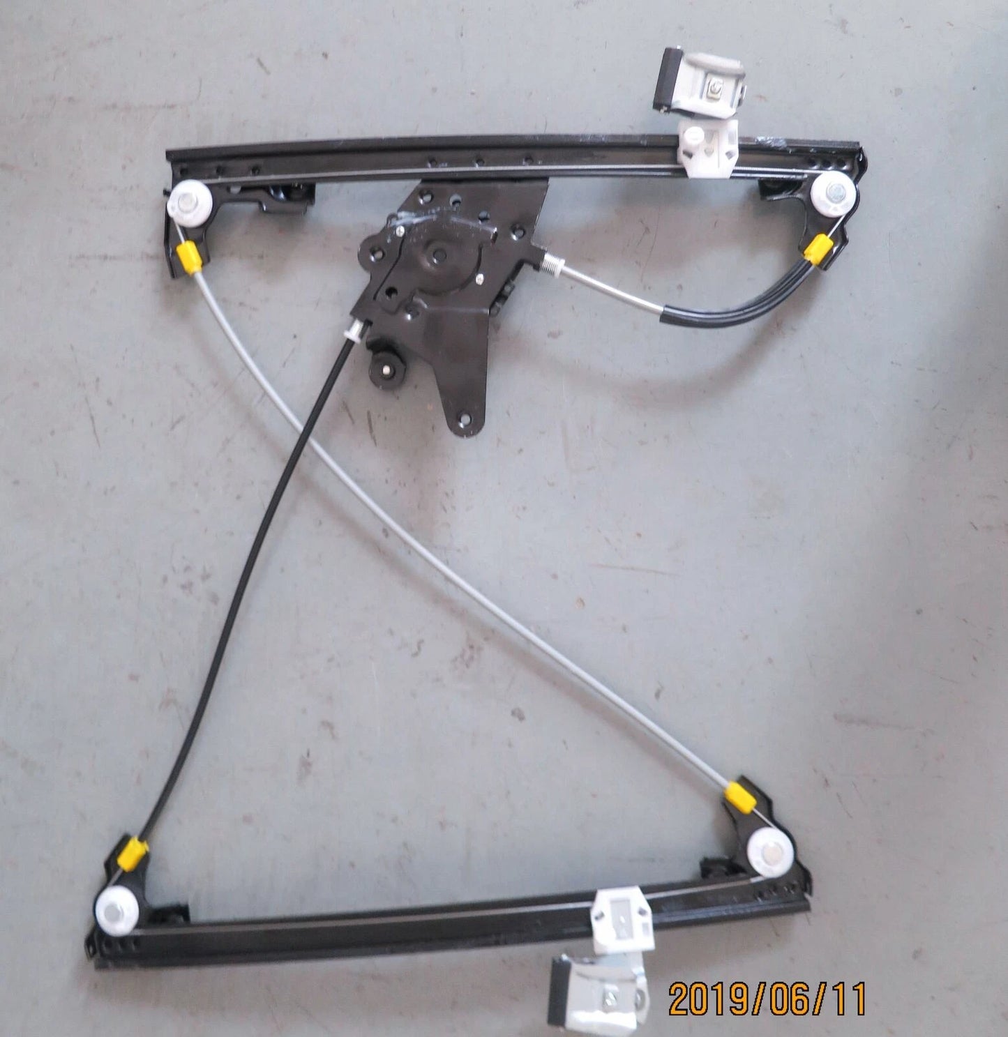 Front Right Window Regulator W/o Motor for VW Golf MK3 (1992-1999)