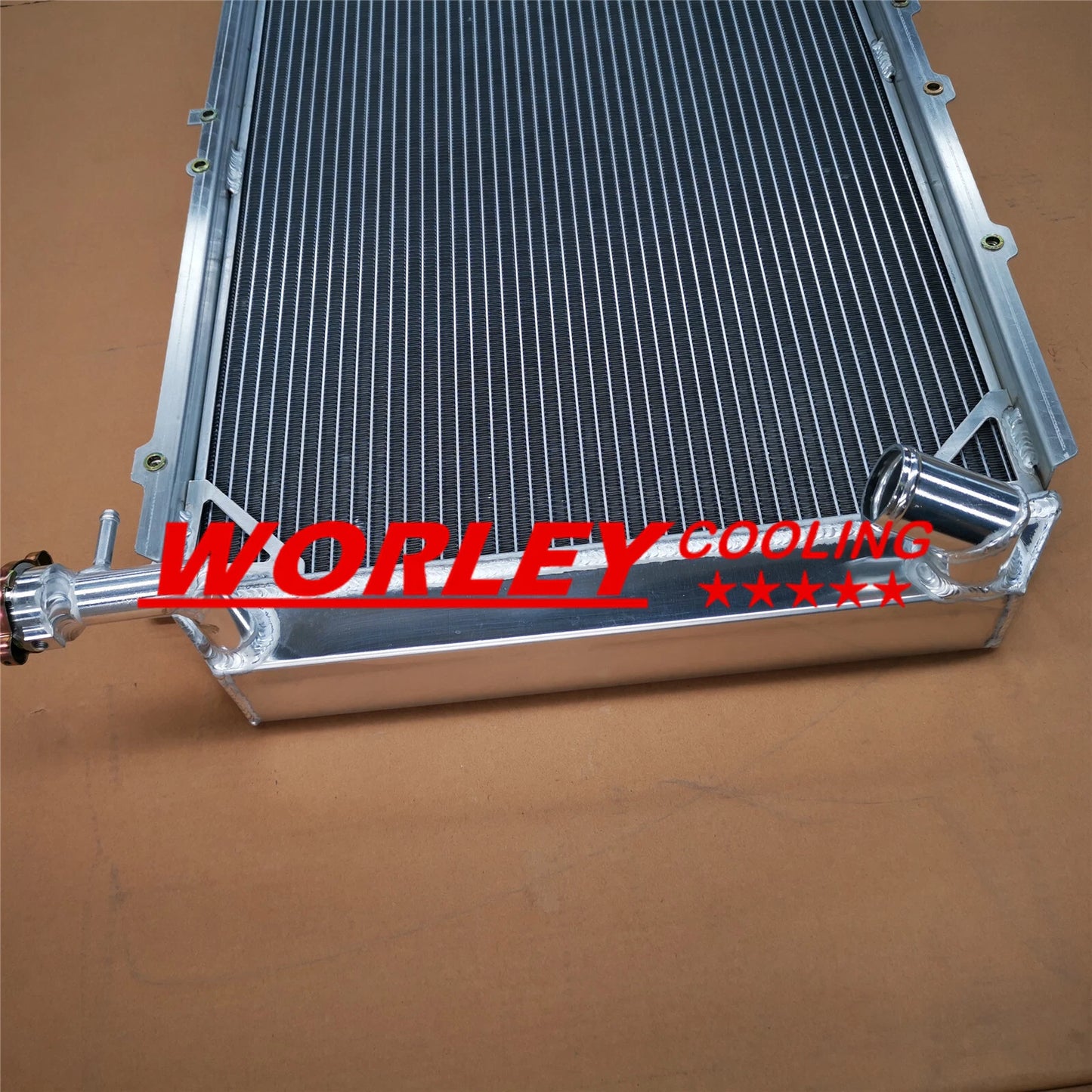 44mm Radiator & Shroud & Blue Hose for Nissan Patrol Y60 GQ (1988-1997)