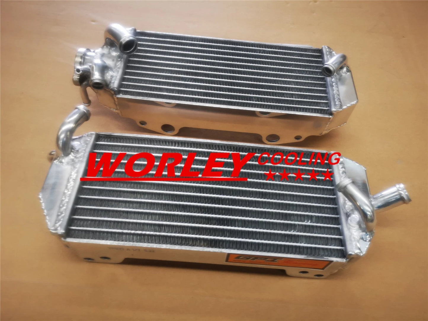 Aluminum Radiator + Red Hose for Suzuki RM250 (1996-1998)