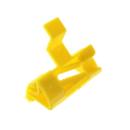 Clip / Windshield Moulding Trim Clip for Volvo S60 XC70 V70 (2000–2009)