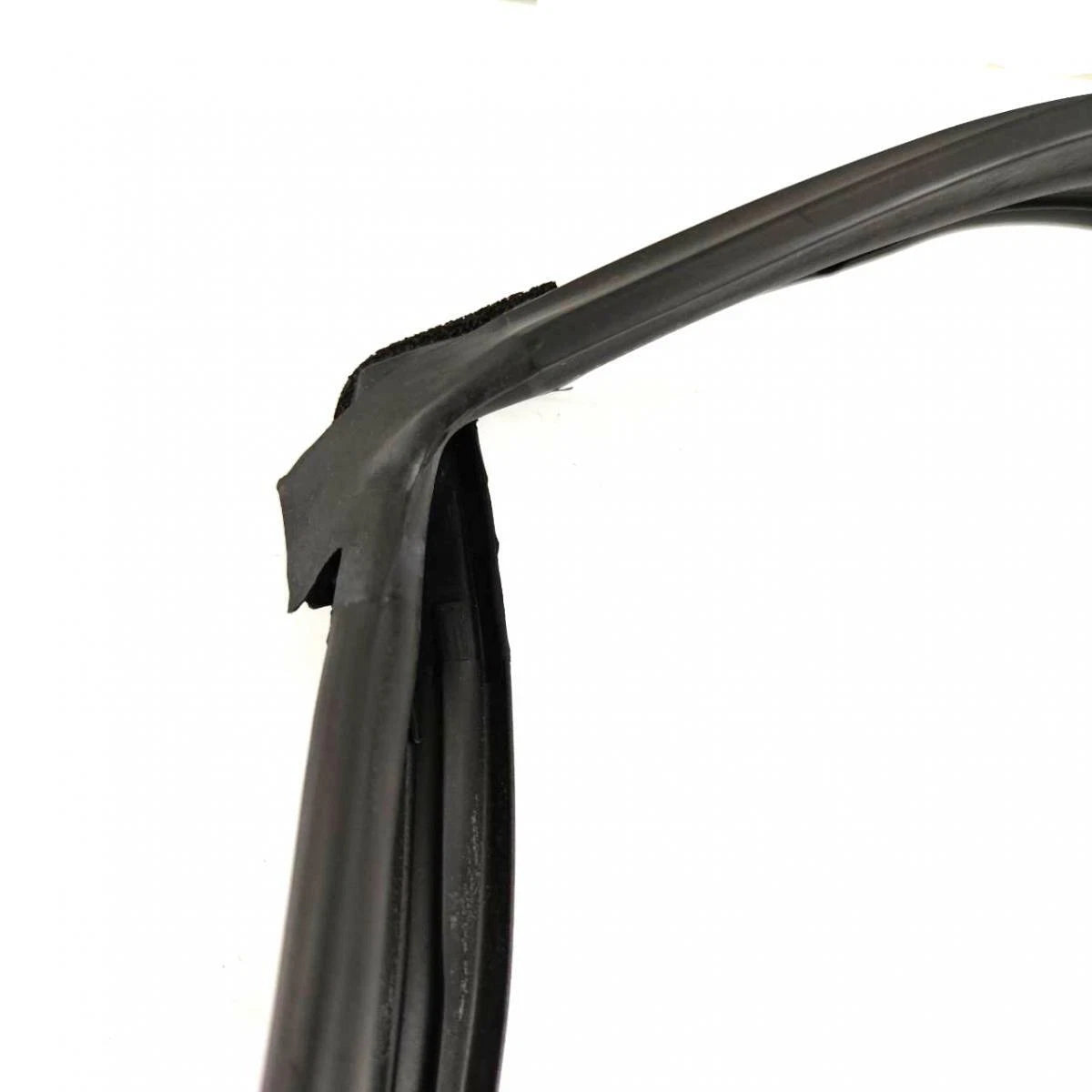 Glass Run Door Channel Rubber Rear Left Fits Honda Accord CM5 Sedan 2003-05